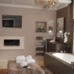 St_John’s_Wood_Park_after_-_master_bathroom