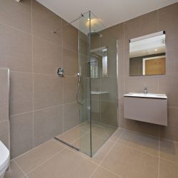 16 Ensuite