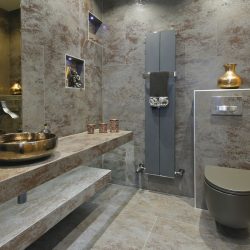 9 WC