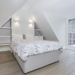 G_9779